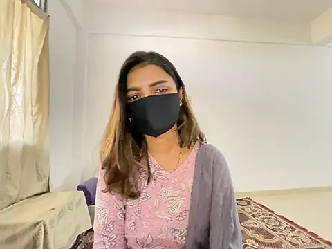 MaYaa  11 online show from 12/18/24, 04:42