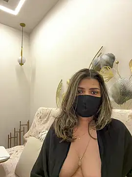 MaYaa  11 online show from 01/06/26, 07:56