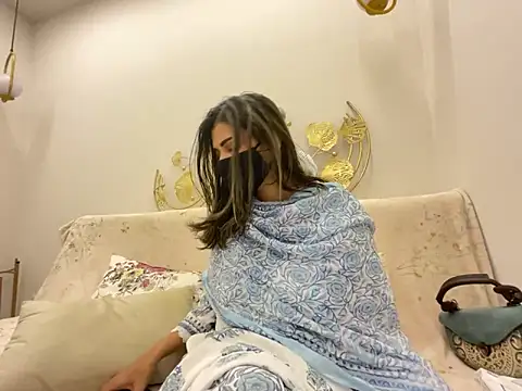 MaYaa  11 online show from 03/05/26, 07:38