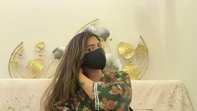 MaYaa  11 online show from 05/14/26, 01:41
