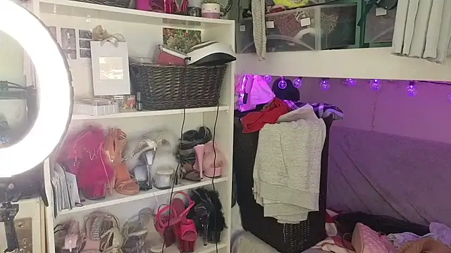 cunty tranny lydia online show from 05/03/26, 08:12