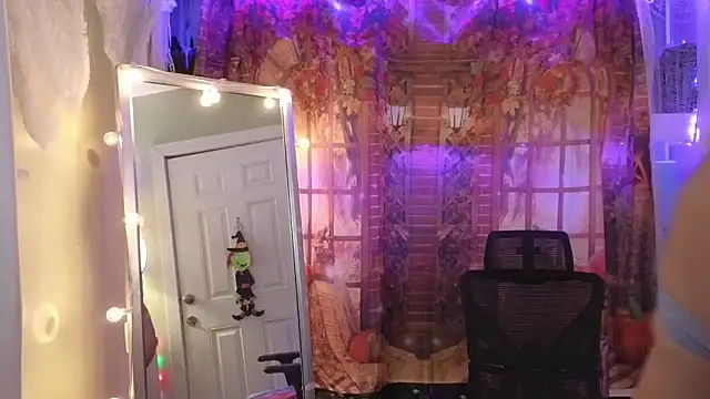 cunty tranny lydia online show from 10/24/25, 05:06