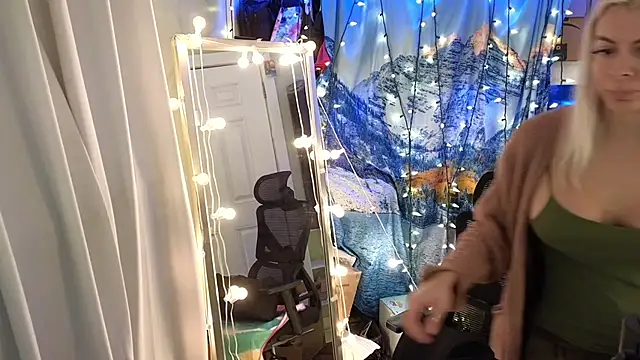 cunty tranny lydia online show from 02/22/26, 05:32