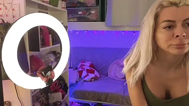 cunty tranny lydia online show from 02/25/26, 04:23