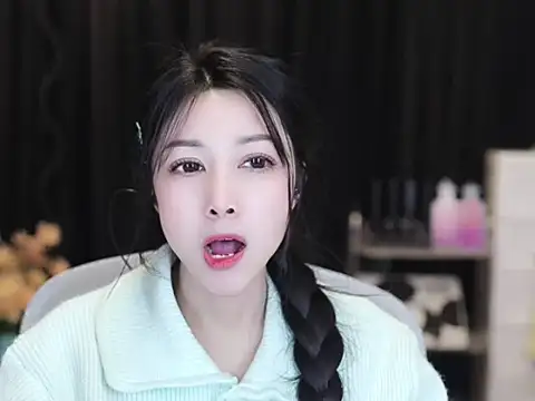 Nuyoah-77 online show from 01/10/26, 01:17