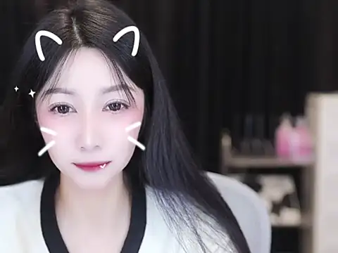 Nuyoah-77 online show from 10/13/25, 04:08