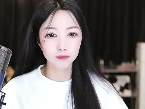 Nuyoah-77 online show from 03/18/25, 02:50