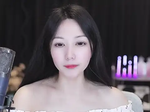 Nuyoah-77 online show from 04/03/26, 03:18