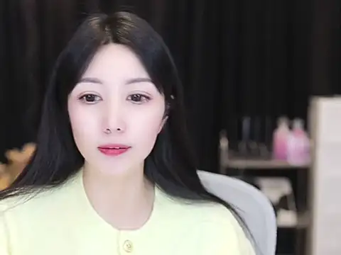 Nuyoah-77 online show from 11/04/25, 01:48