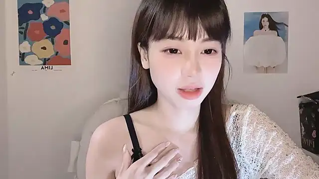 -Hottie online show from 11/10/25, 04:23