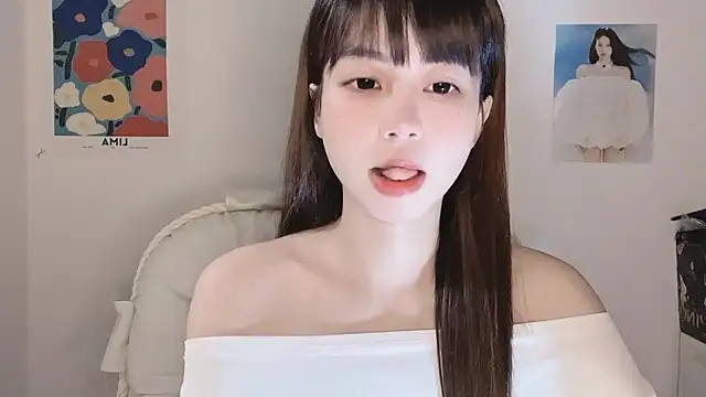 -Hottie online show from 11/15/25, 04:11