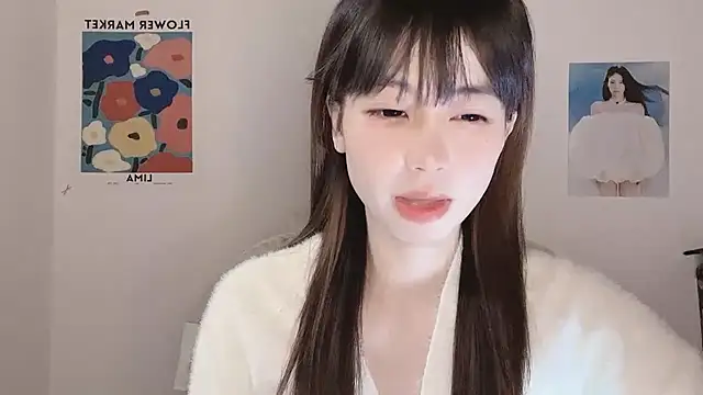 -Hottie online show from 12/04/25, 04:06