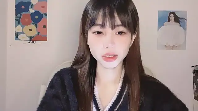 -Hottie online show from 11/23/25, 04:17