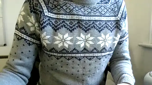 MarcusMaxx online show from 12/17/25, 01:27