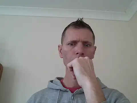 Snapshot of MarcusMaxx chatting on 11/28/25, 10:59 MarcusMaxx online show from 11/28/25, 10:59