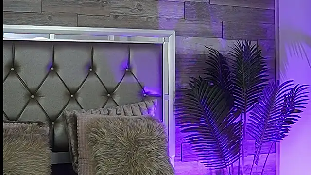 KeylaConner online show from 09/12/25, 03:28