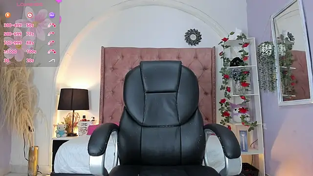 LadyAvalon online show from 09/18/25, 05:38