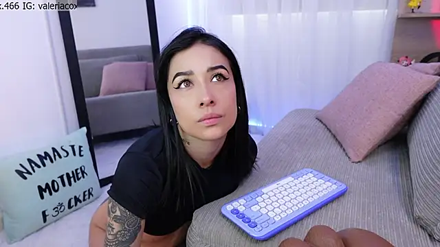 ValeriaCox online show from 02/11/26, 06:08
