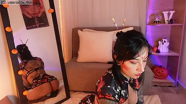 ValeriaCox online show from 10/30/25, 03:09