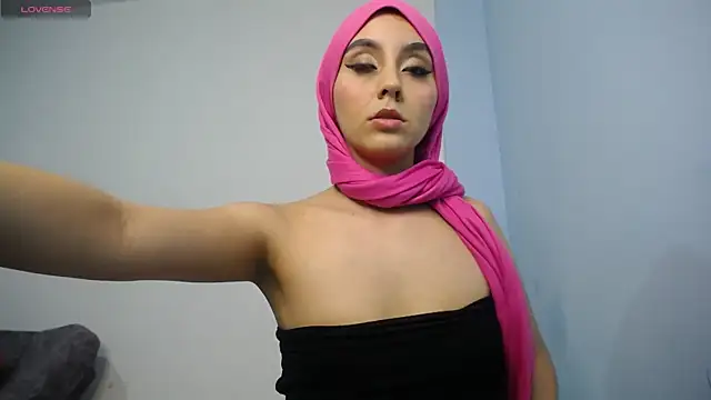 Snapshot of _lidharaa chatting on 10/08/25, 12:45 lidharaa online show from 10/08/25, 12:45