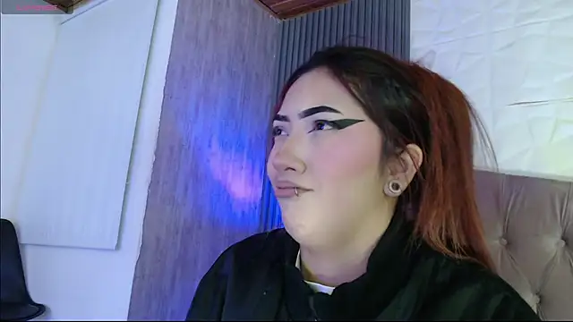 Mia Rinn online show from 11/14/25, 03:05