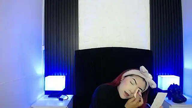 Mia Rinn online show from 02/25/26, 01:00