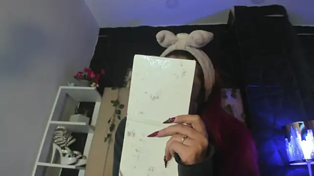 Mia Rinn online show from 02/12/26, 12:38