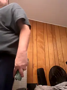 treatbobnicer online show from 12/02/25, 03:47