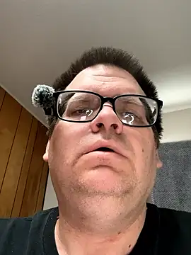 treatbobnicer online show from 01/13/26, 04:44