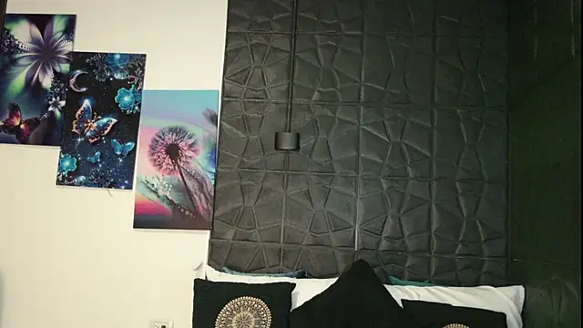 Snapshot of graceymilf666 chatting on 10/21/25, 11:31 graceymilf666 online show from 10/21/25, 11:31