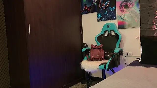 Snapshot of graceymilf666 chatting on 10/26/25, 11:32 graceymilf666 online show from 10/26/25, 11:32