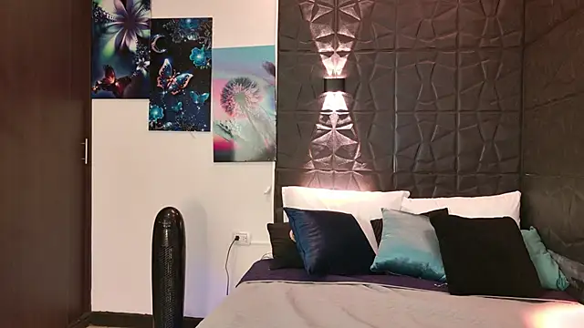 Snapshot of graceymilf666 chatting on 10/11/25, 11:22 graceymilf666 online show from 10/11/25, 11:22