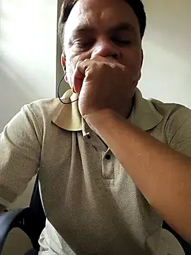 akkyplayboy08 online show from 10/28/25, 06:45