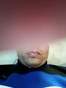 akkyplayboy08 online show from 11/10/25, 04:39