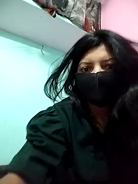 Hotty-Divya online show from 04/24/26, 03:19