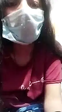 Snapshot of Hotty-Divya chatting on 01/10/25, 01:52 Hotty-Divya online show from 01/10/25, 01:52