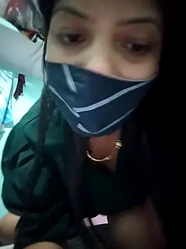 Snapshot of Hotty-Divya chatting on 04/02/26, 02:57 Hotty-Divya online show from 04/02/26, 02:57