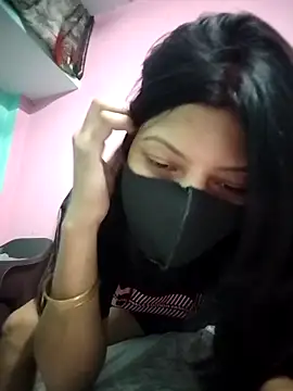 Hotty-Divya online show from 04/17/26, 02:36