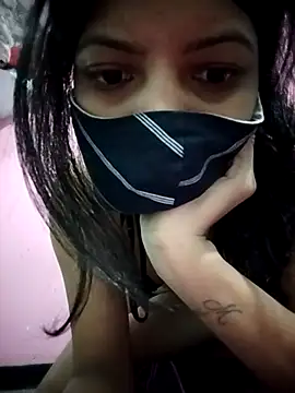 Snapshot of Hotty-Divya chatting on 10/07/25, 02:56 Hotty-Divya online show from 10/07/25, 02:56