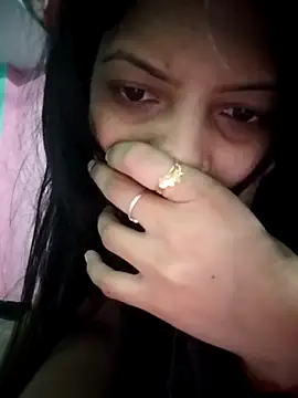 Snapshot of Hotty-Divya chatting on 03/25/26, 02:12 Hotty-Divya online show from 03/25/26, 02:12