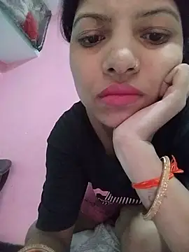Hotty-Divya online show from 05/23/26, 03:05
