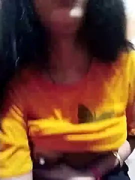 Snapshot of Hotty-Divya chatting on 01/09/25, 02:11 Hotty-Divya online show from 01/09/25, 02:11