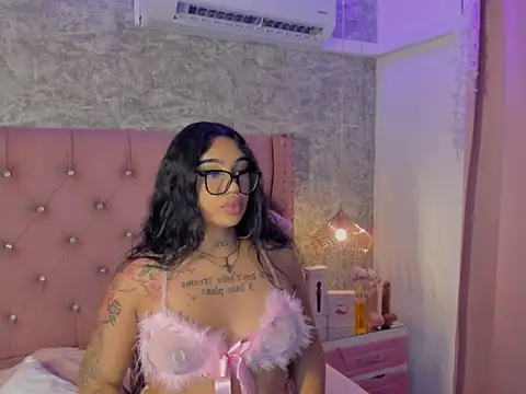 Mia Jansen online show from 02/11/26, 01:55