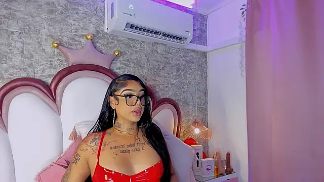 Mia Jansen online show from 04/28/26, 01:59