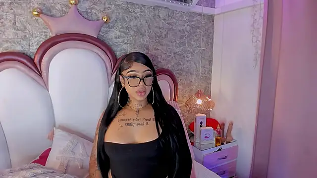 Mia Jansen online show from 04/22/26, 01:40