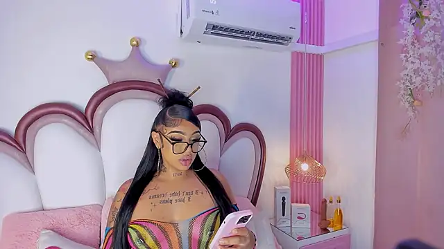 Mia Jansen online show from 06/04/26, 01:38