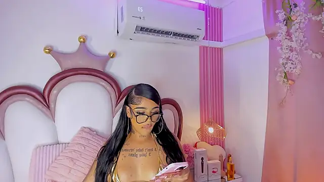 Mia Jansen online show from 06/13/26, 02:48
