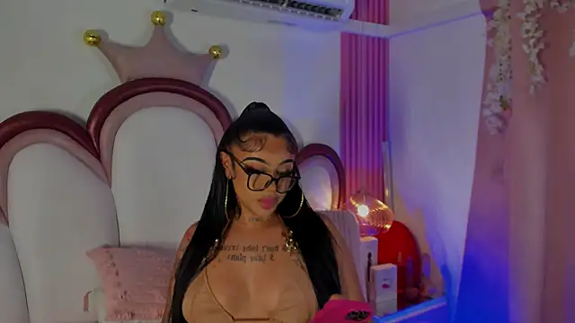 Mia Jansen online show from 07/28/26, 02:05