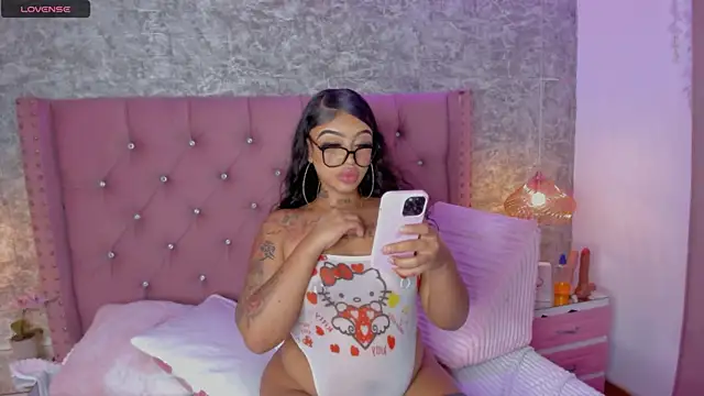 Mia Jansen online show from 01/06/26, 01:15