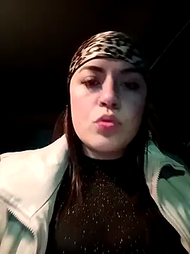 Lesly 10- online show from 09/13/25, 03:17